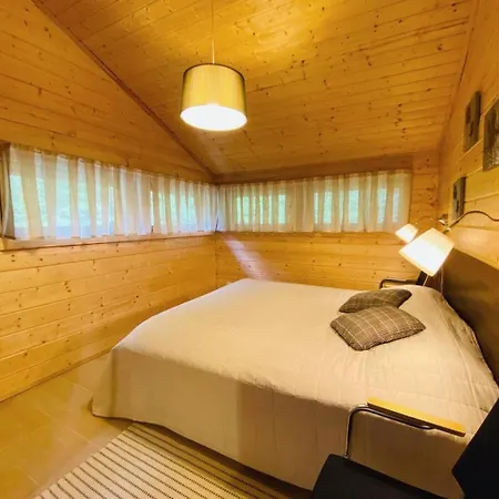 Beautiful And Spacious Lakeside Imatra