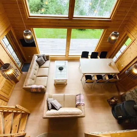 Сasa de vacaciones Beautiful And Spacious Lakeside *